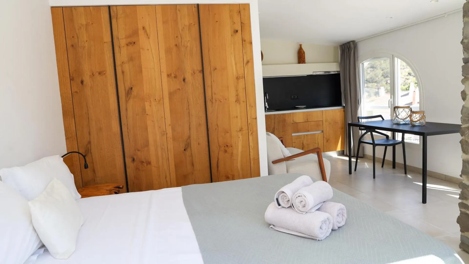 Cala Vadella Beachwalk Suites 0*, Cala Vadella (Ibiza) Spain
